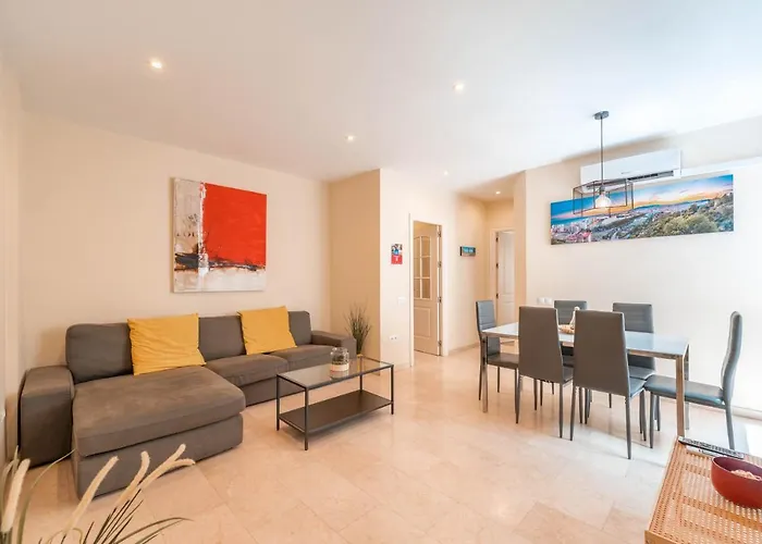 Gran apartamento junto a Catedral MálagaSimple